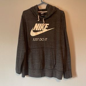 Used Nike light swater light weight thin material hoodie women 2X